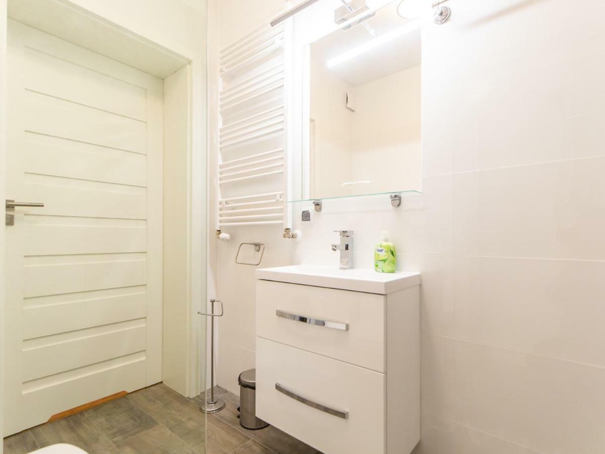 Solmare Apartments โควอบเซก ภายนอก รูปภาพ